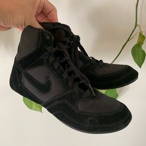 Nike Greco Women’s Black High-Top Sneakers